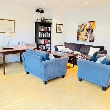 Apartment Hochwertige *